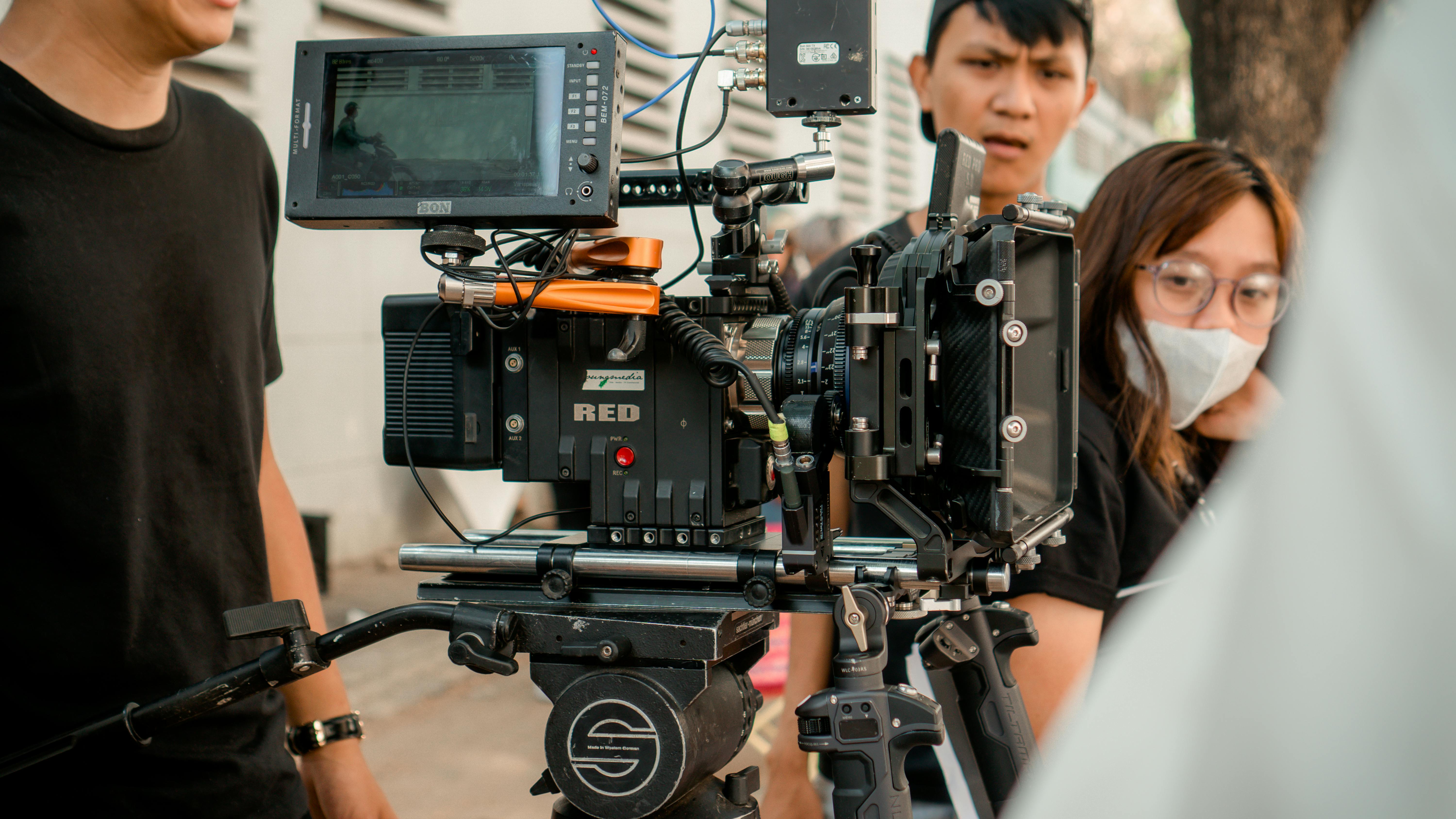 Calgary Video Production Experts for Commercial Ads